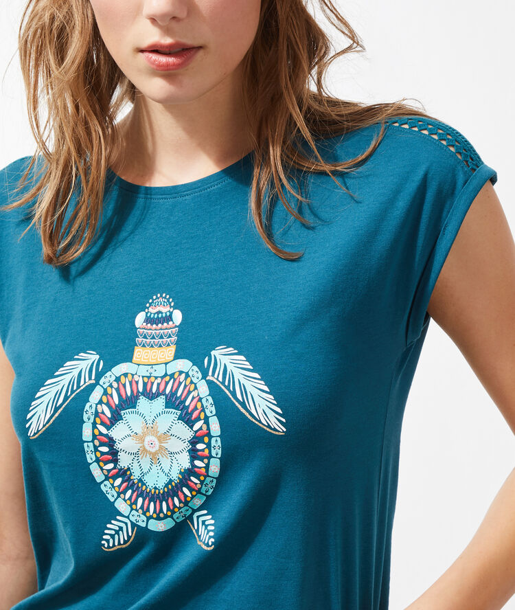 Camiseta manga corta estampado tortuga turquesa.