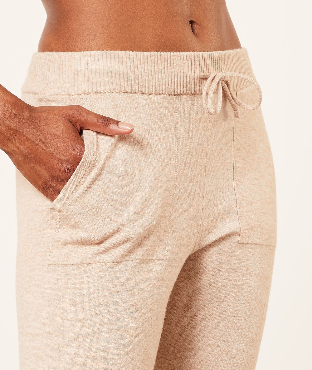 Pantalón jogger c.beige.