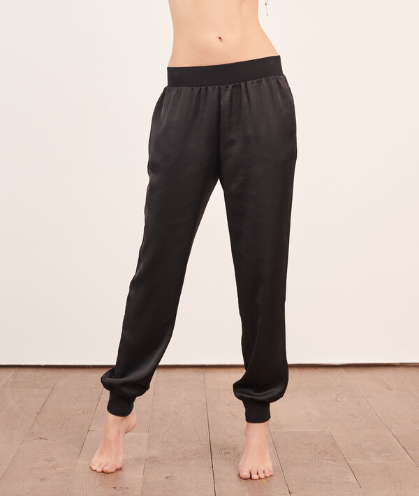 Pantalón pijama de satén Pantalón pijama de satén;${refinementColor}