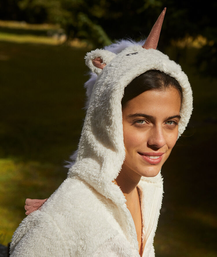 Mono unicornio crudo.