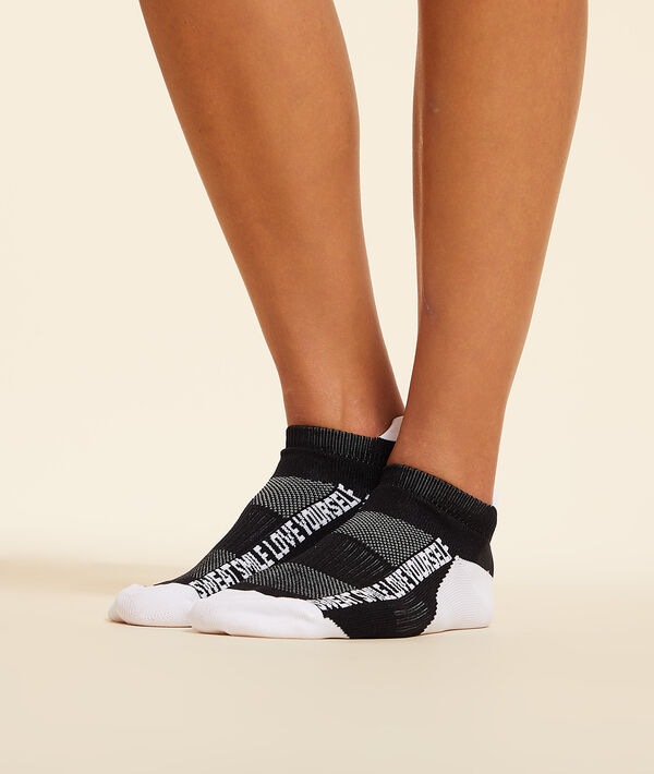 Lote de 2 pares de calcetines deportivos Lote de 2 pares de calcetines deportivos;${refinementColor}