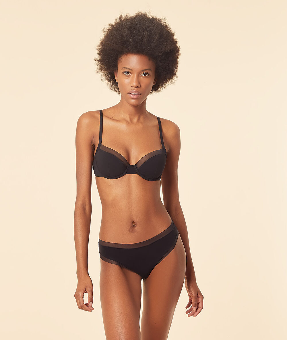 Braguita brasileña algodón orgánico negro.