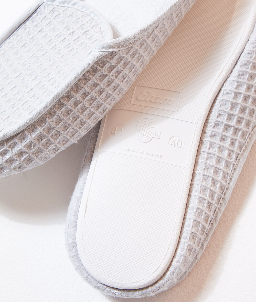 Zapatillas destalonadas nido de abeja c.gris.