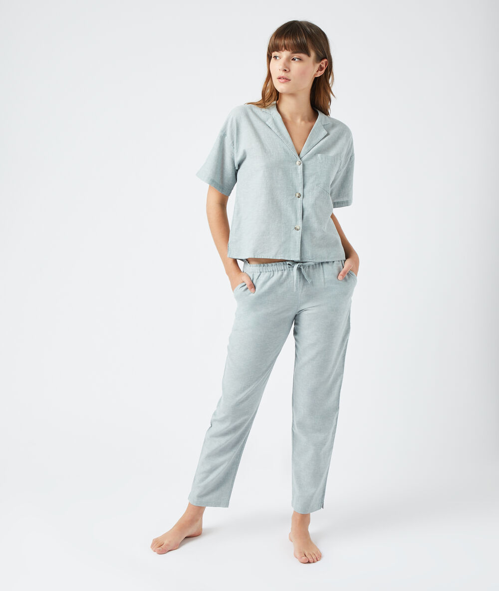 Camisa pijama celadón.