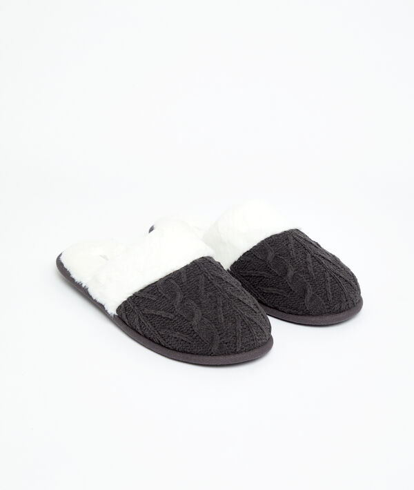Zapatillas con forro Zapatillas con forro
