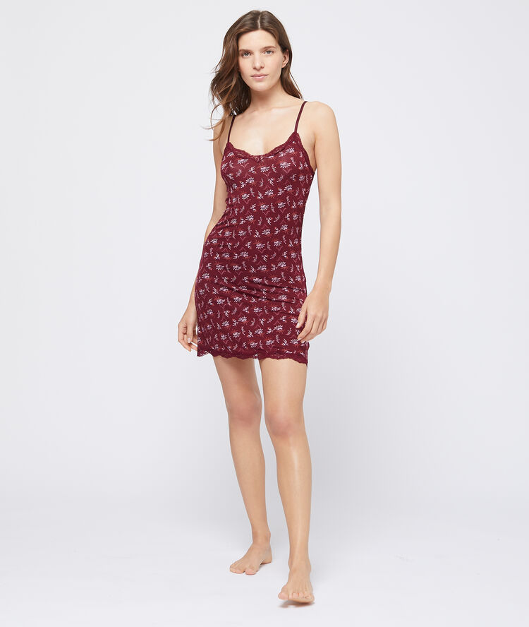 Camisón de viscosa estampado floral burdeos.