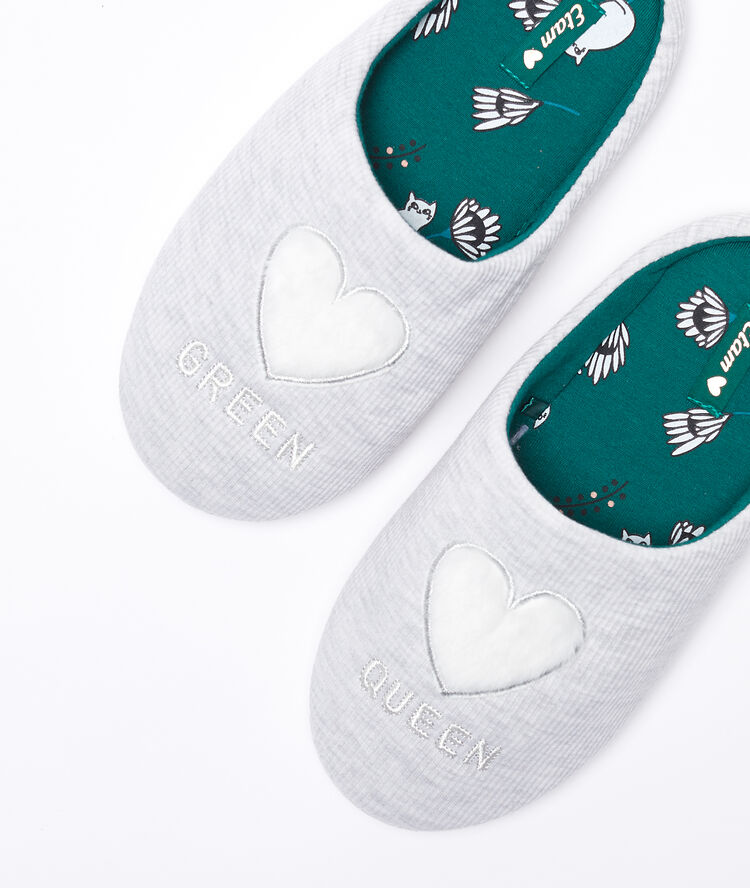 Zapatillas 'green queen' con corazón c.gris.