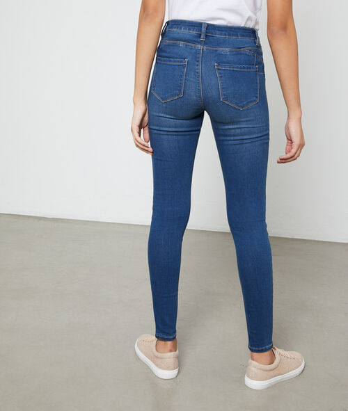 Pantalón vaquero pitillo Pantalón vaquero pitillo