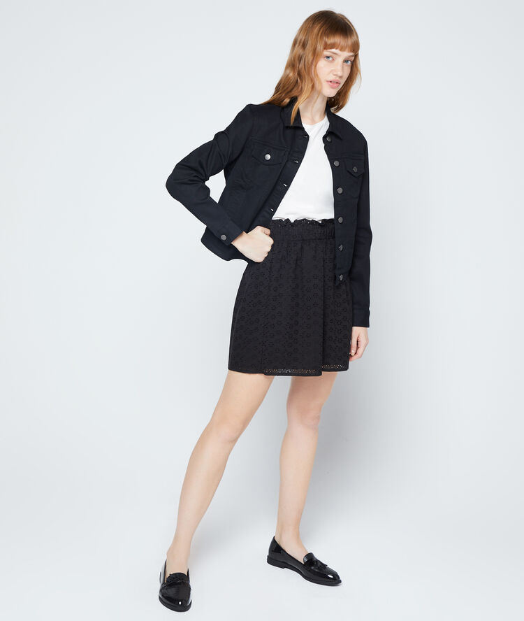 Chaqueta vaquera negro.
