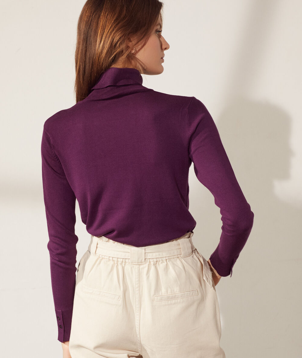 Jersey de cuello alto ciruela.