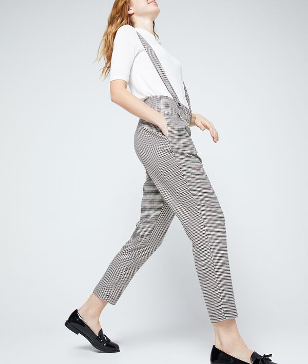 Pantalón de talle alto con tirantes Pantalón de talle alto con tirantes