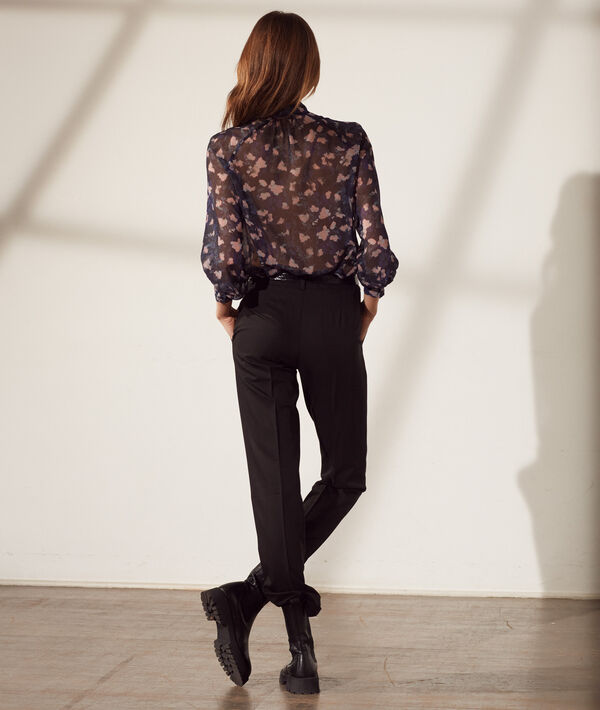 Blouse transparente col lavallière Blouse transparente col lavallière