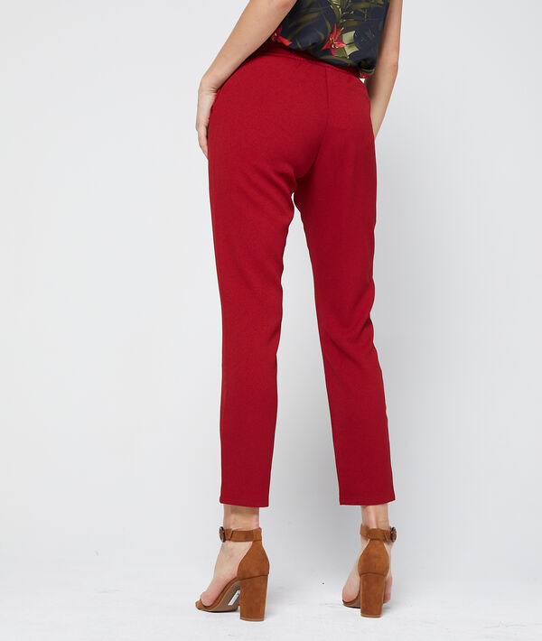 Pantalón alto con cinturón Pantalón alto con cinturón