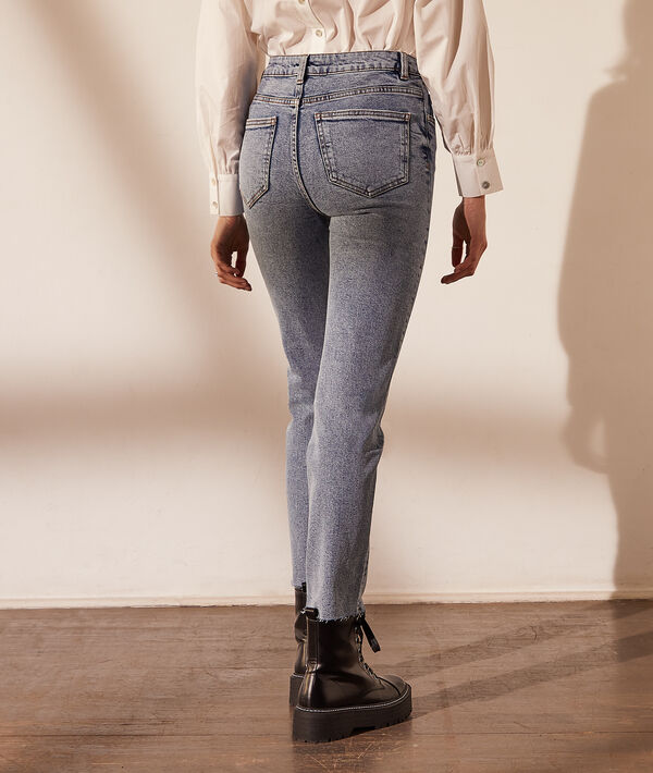 Pantalón vaquero recto Pantalón vaquero recto
