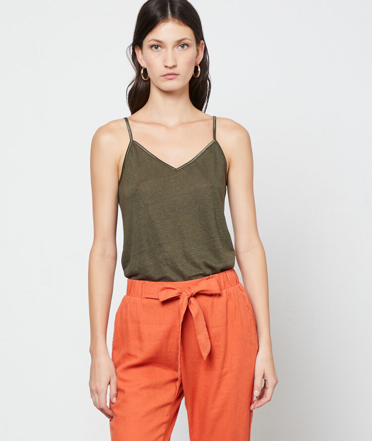 Pantalón de corte zanahoria anudado tomate.