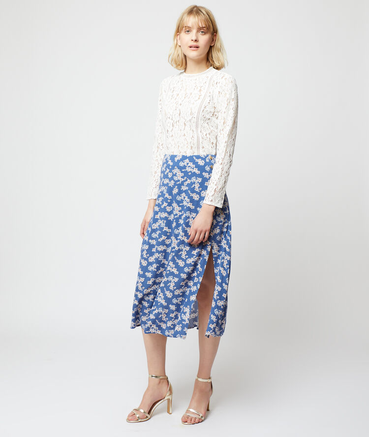 Falda midi estampado floral azul.