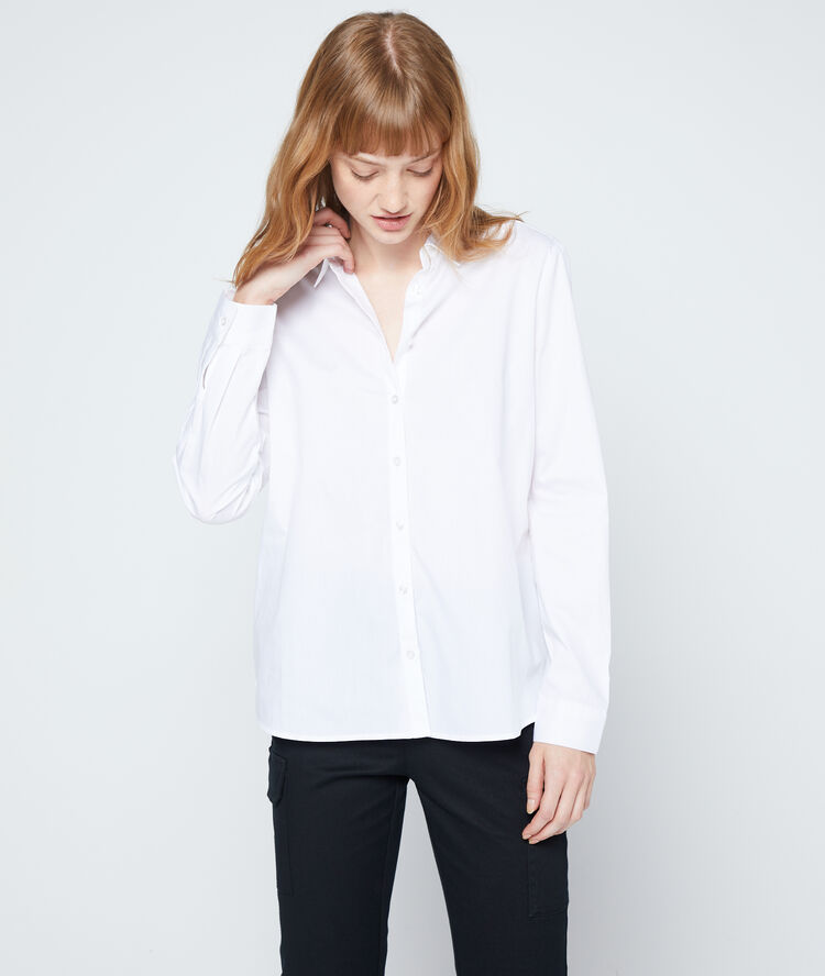 Camisa de algodón blanco.