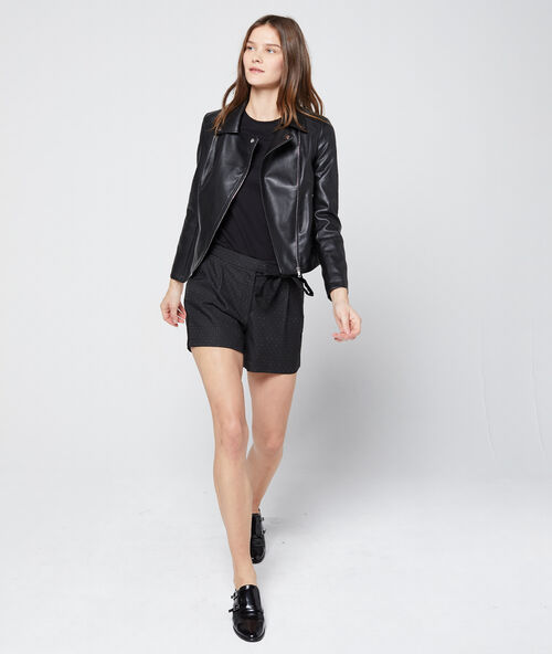 Chaqueta tipo biker efecto piel negro.