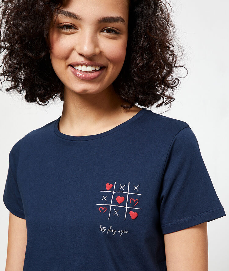 Camiseta ‘let’s play again’ azul marino.