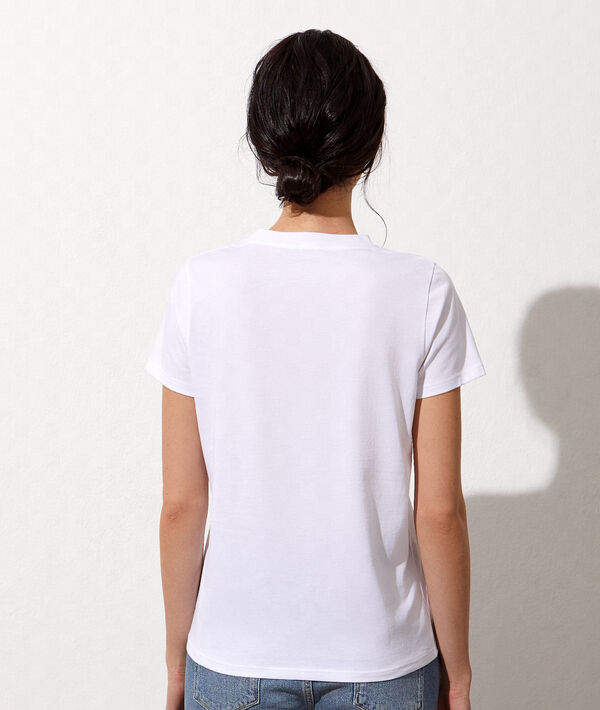 Camiseta bordada Camiseta bordada