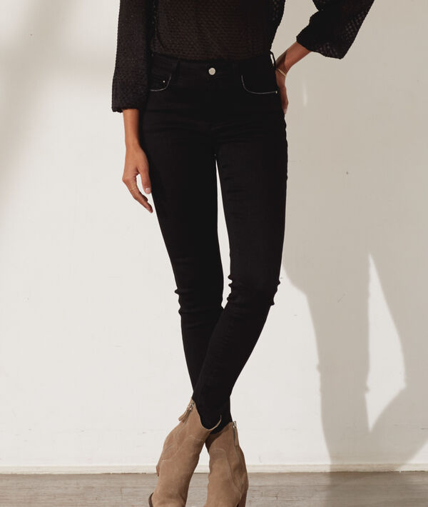 Pantalón vaquero efecto push up Pantalón vaquero efecto push up