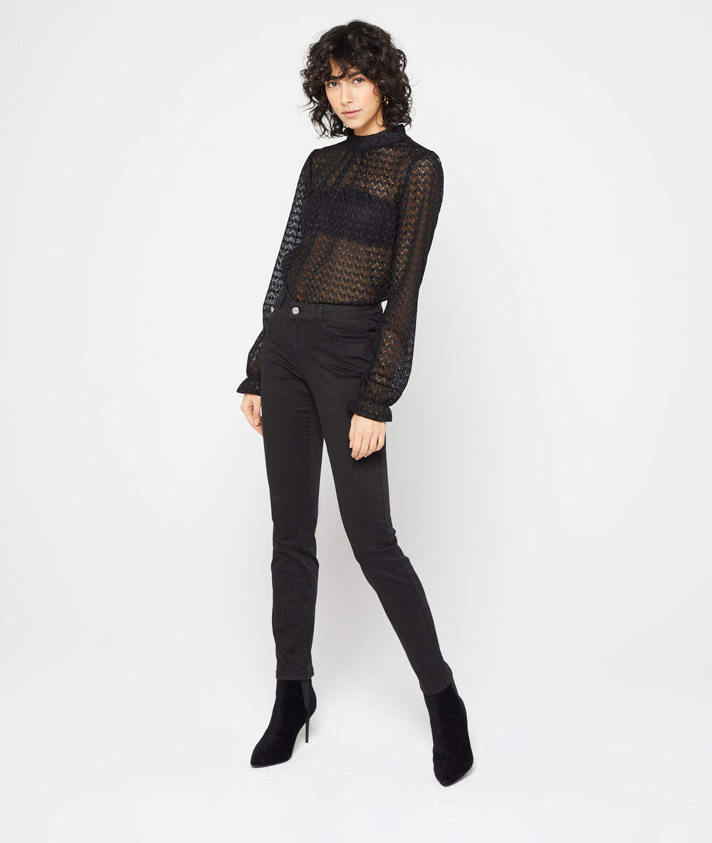 Pantalón ajustado de algodón negro.