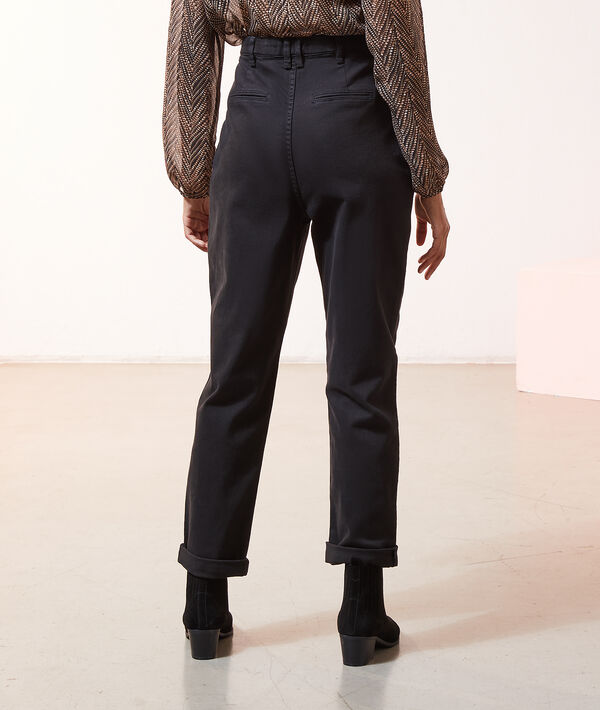 Pantalón zanahoria Pantalón zanahoria