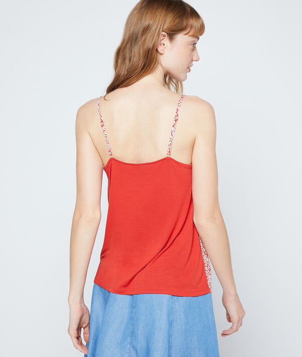 Camiseta con volantes Camiseta con volantes