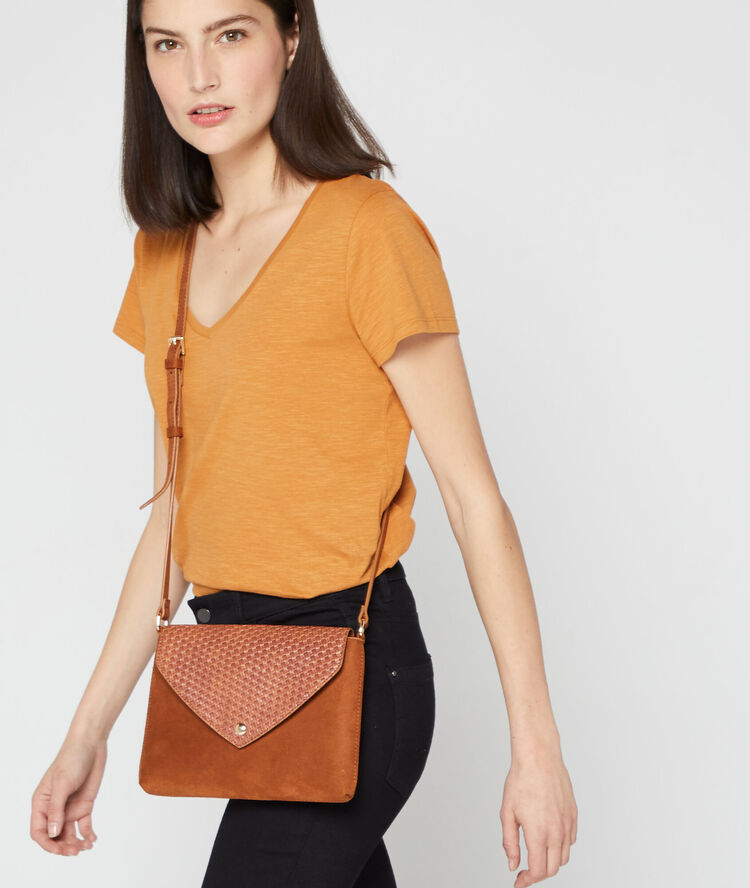Bolso efecto trenzado sabana.