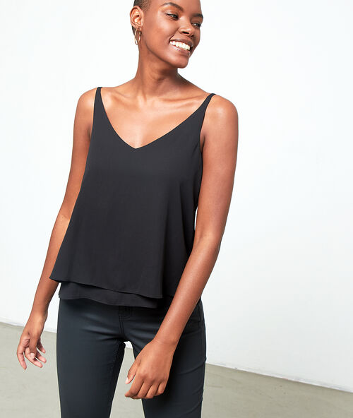 Top vaporoso doble negro.