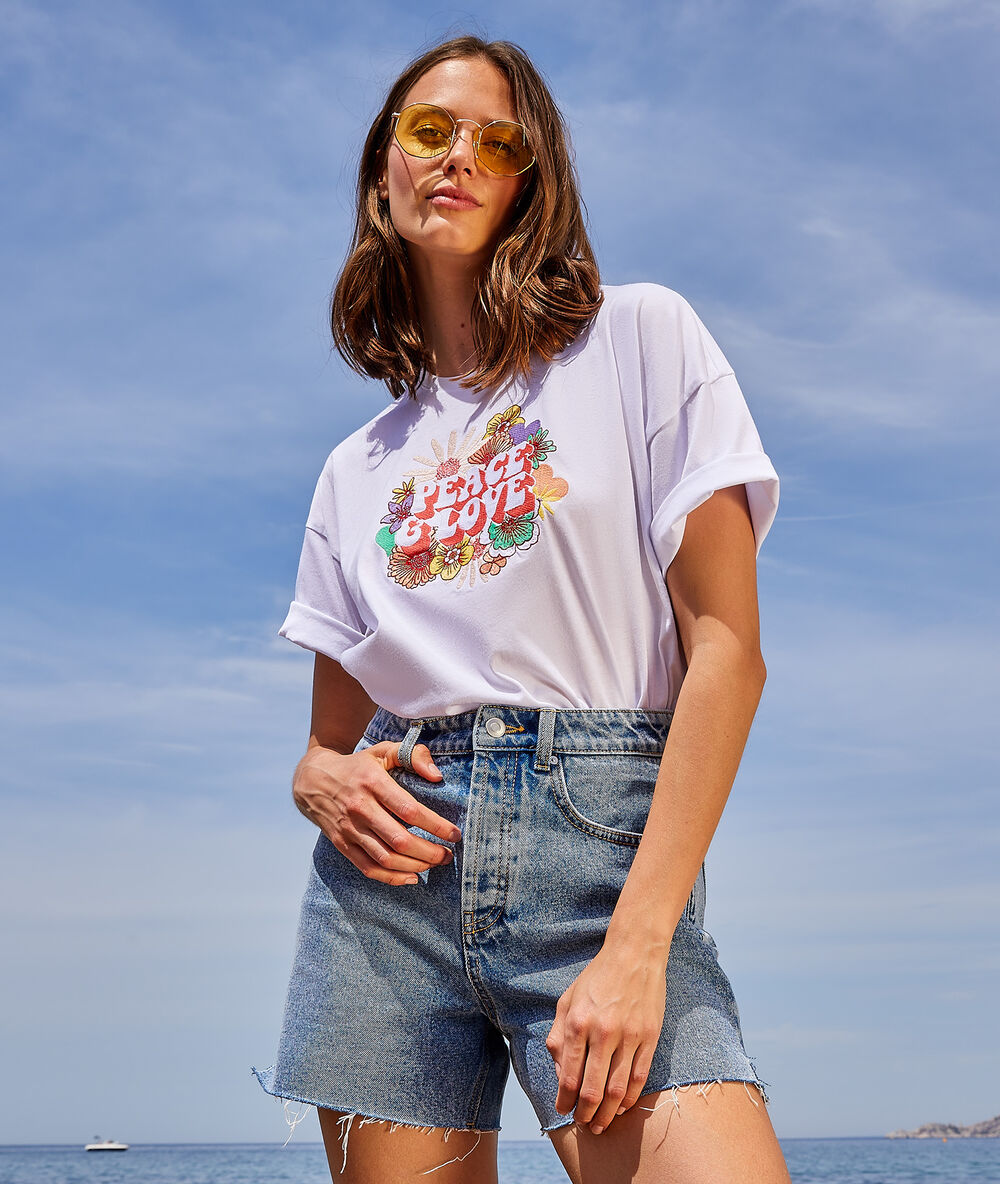 Camiseta estampada 'peace and love' blanco.