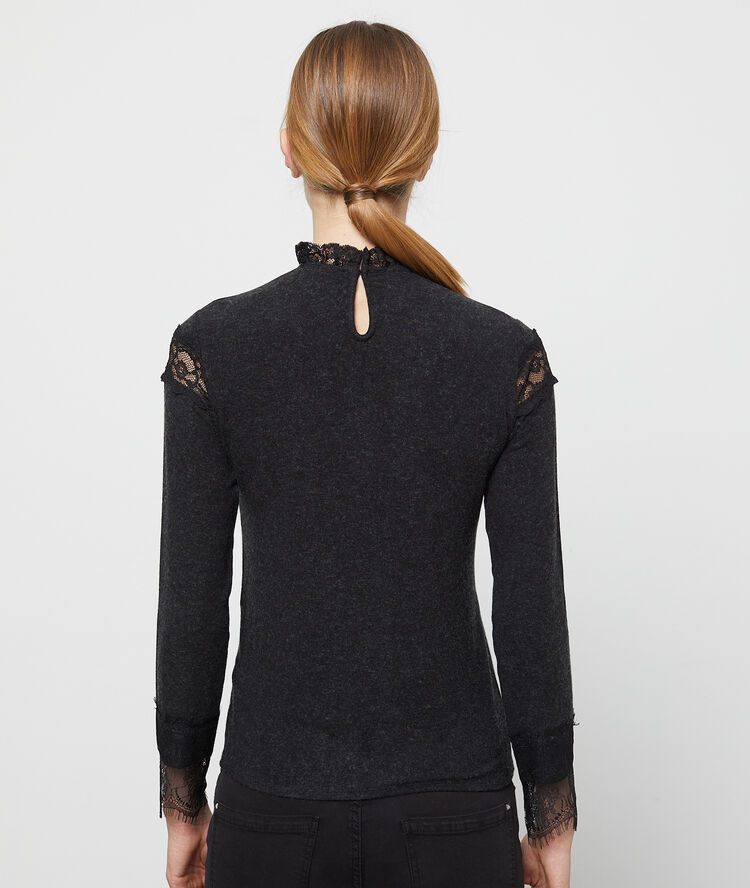 Camiseta fina con encaje en guipur c.gris oscuro.
