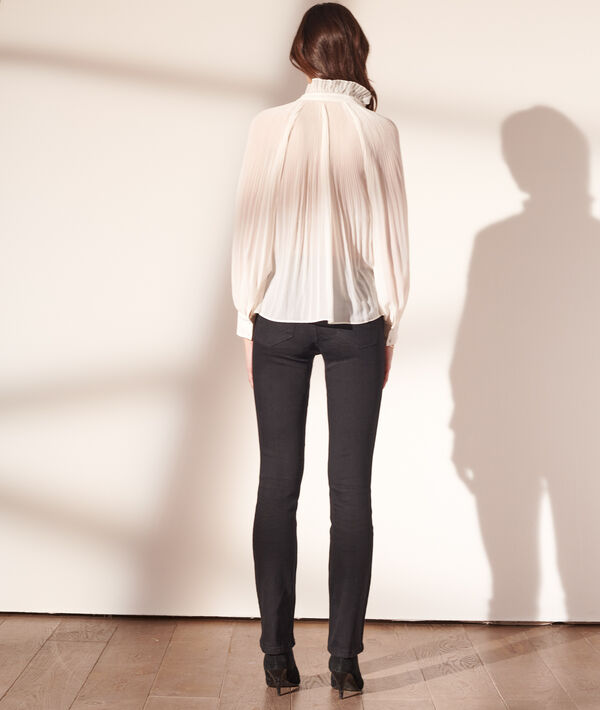 Blusa plisada con lazo Blusa plisada con lazo