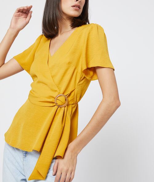 Blusa cruzada con hebilla c.curry.