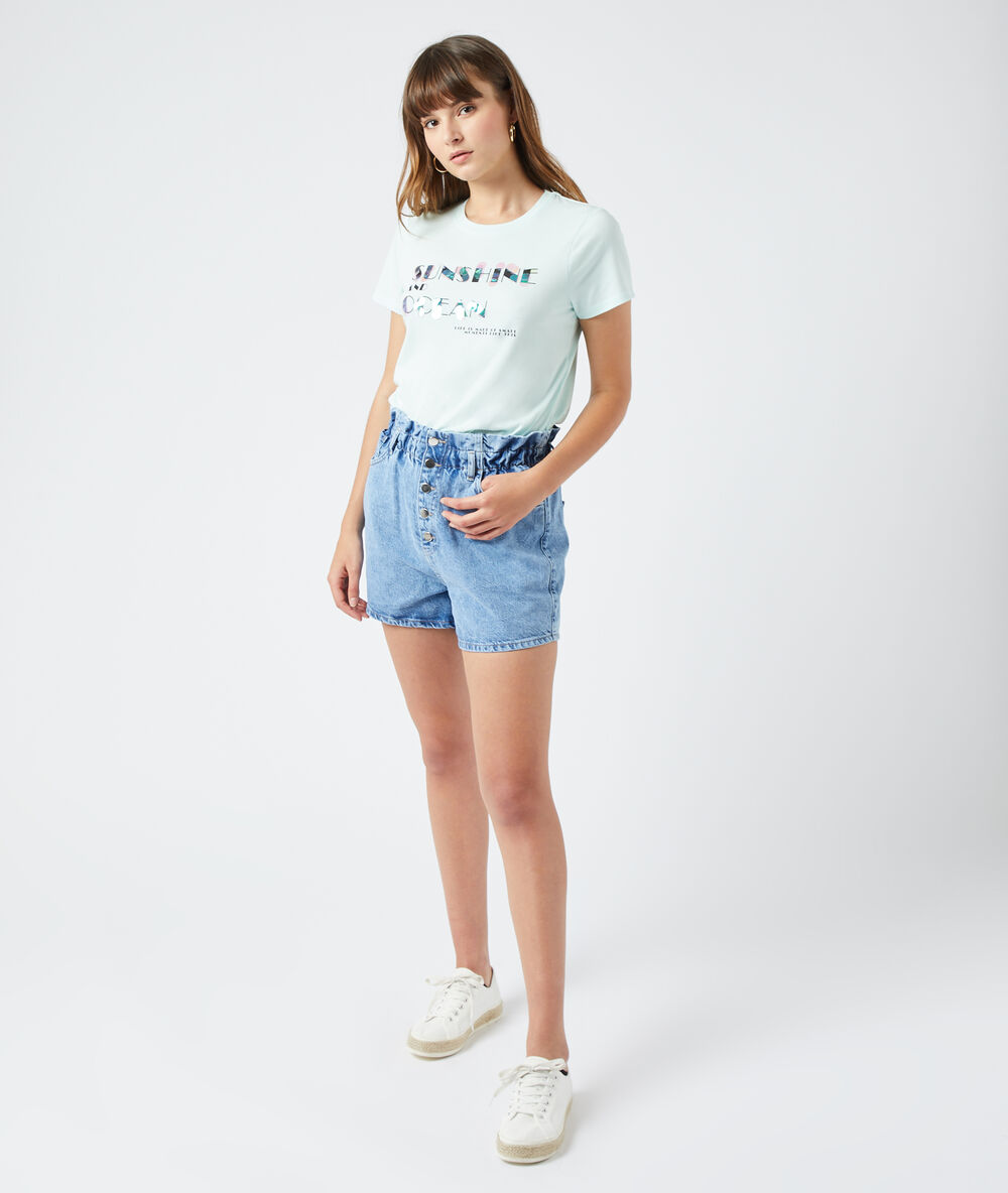 Camiseta 'sunshine and ocean' celadón.