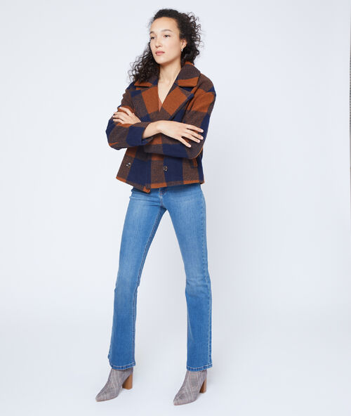 Blusa abotonada de guipur sabana.