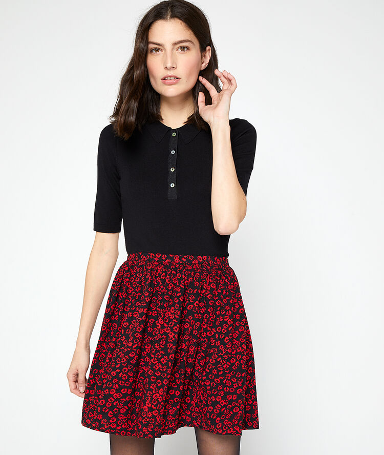 Falda patinadora estampado floral negro.