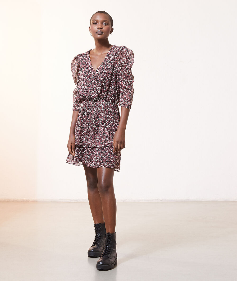 Vestido estampado floral rosa bebé.