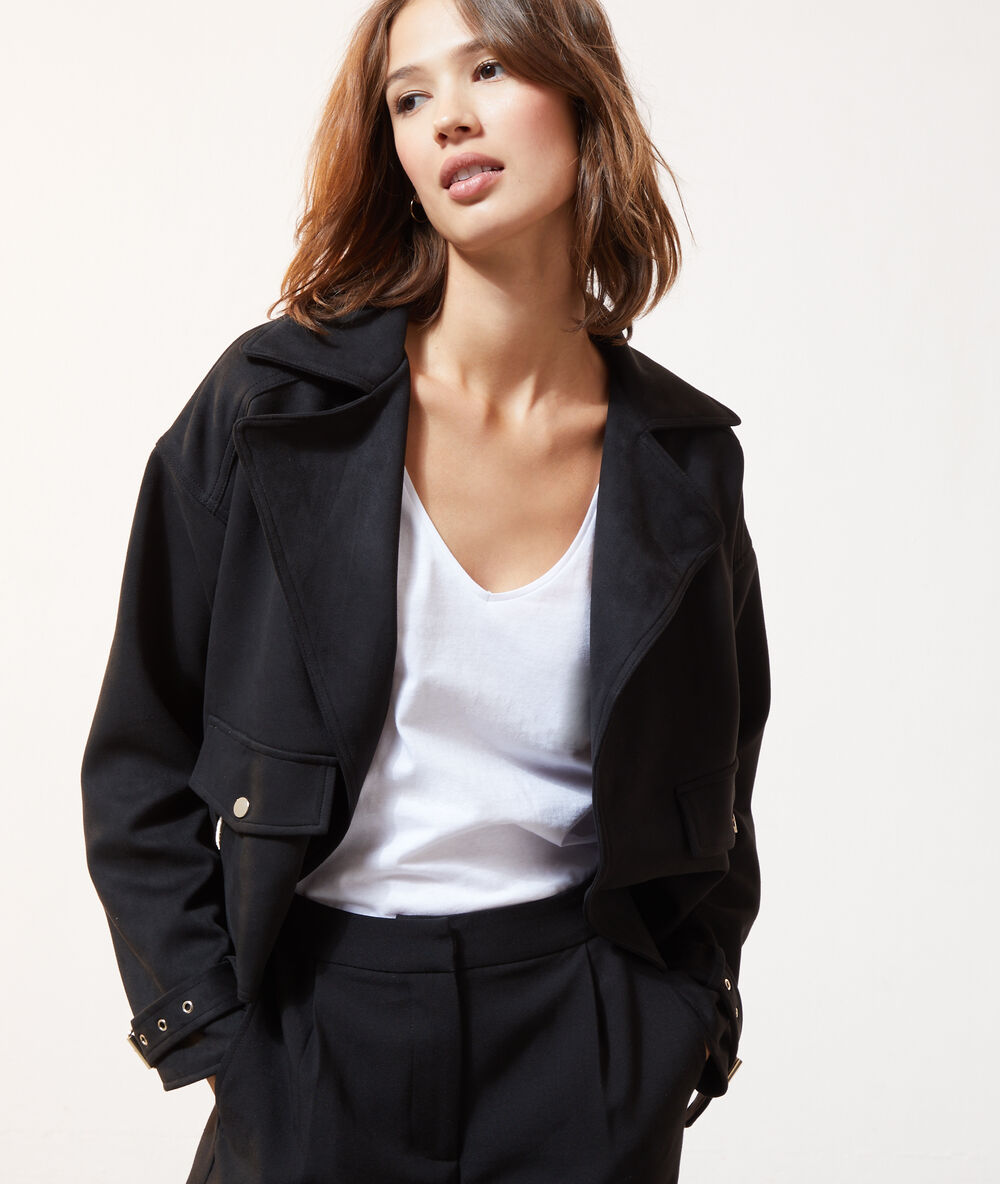 Chaqueta tipo biker, efecto ante negro.