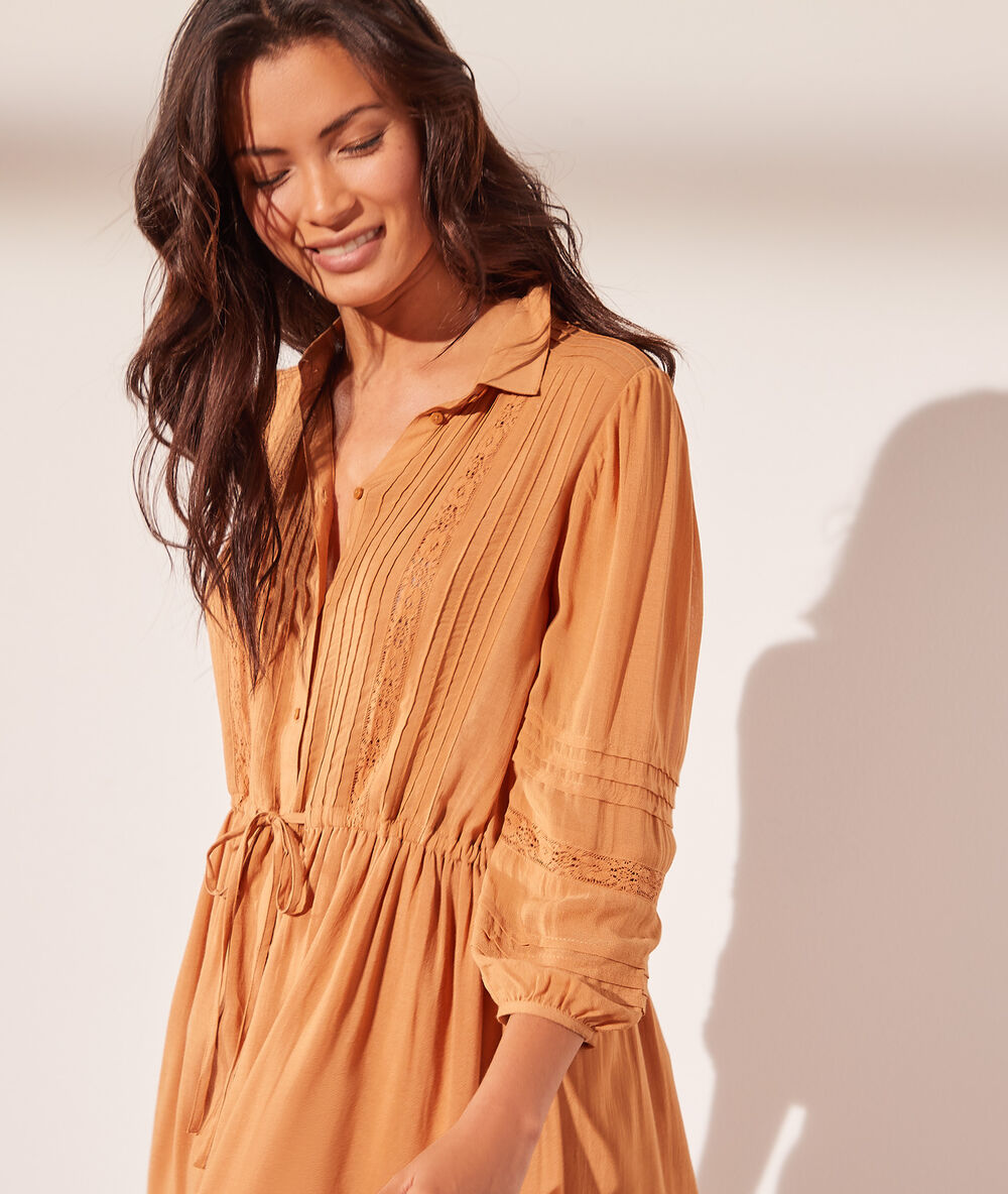 Vestido corto con motivos de encaje c.camel.