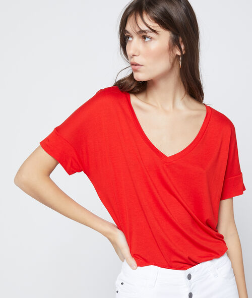 Camiseta manga corta escote en V Camiseta manga corta escote en V