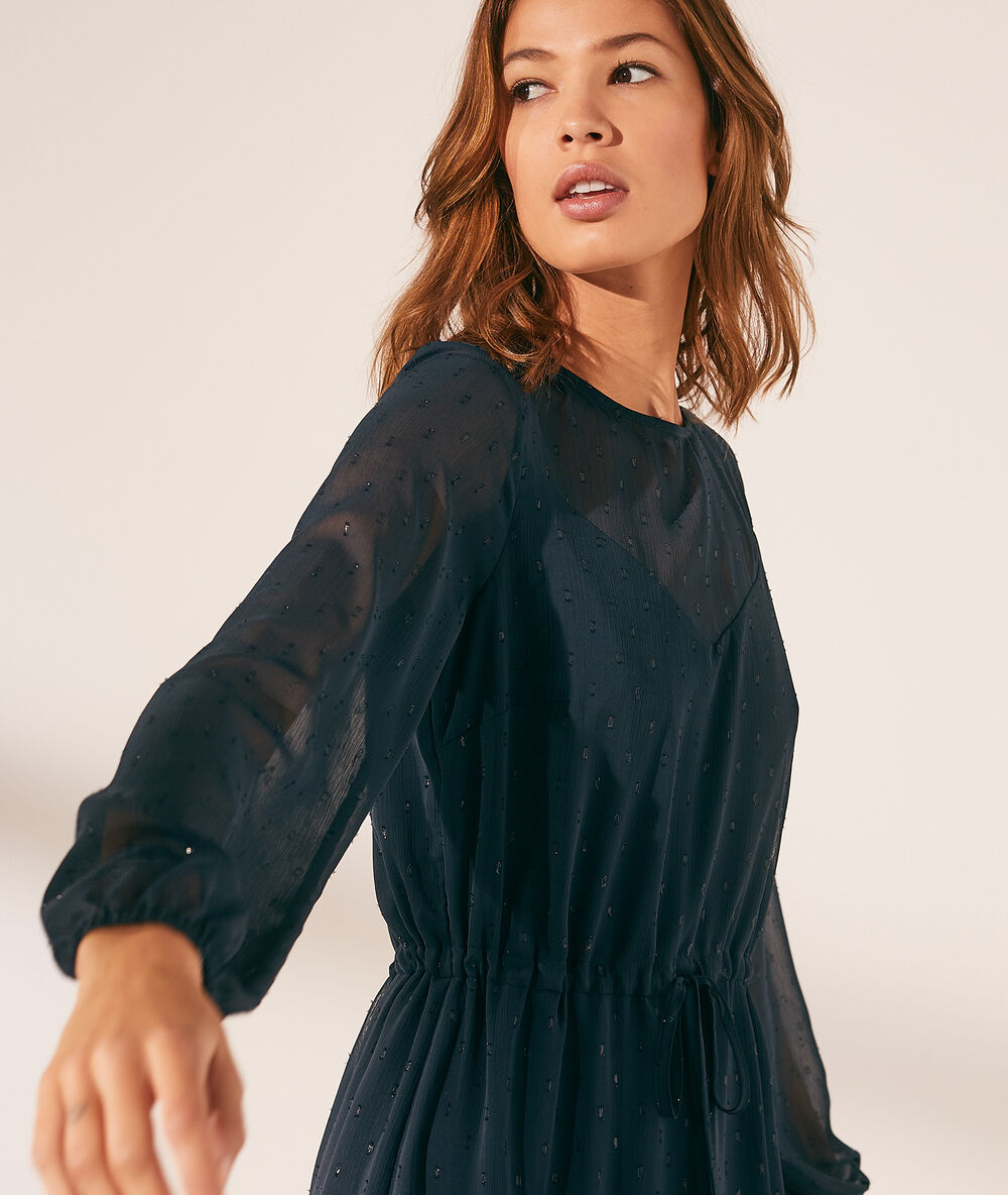 Vestido tul plumetis azul marino.