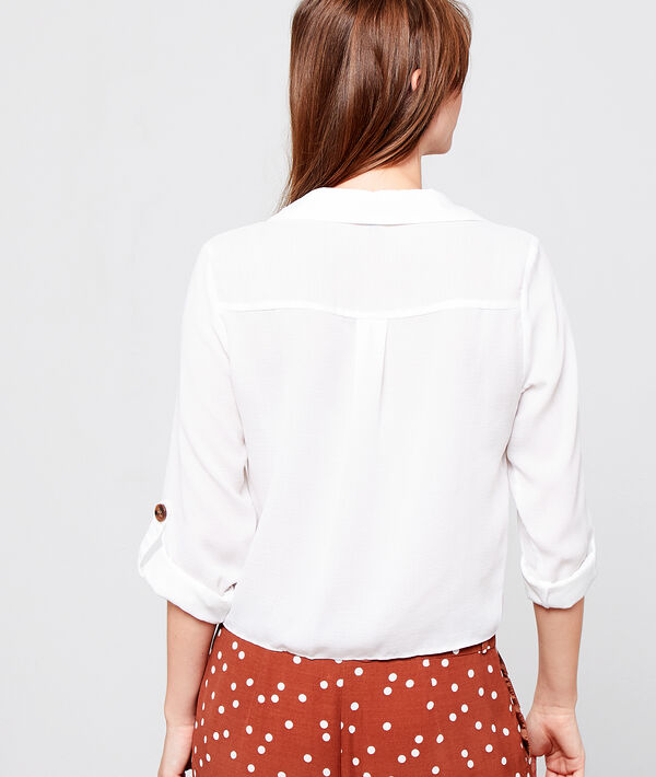 Blusa de botones tipo ámbar Blusa de botones tipo ámbar