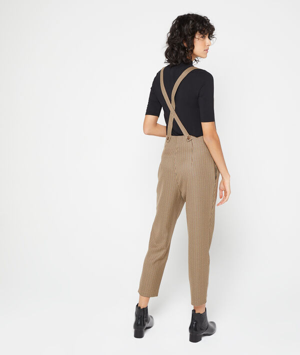 Pantalón alto con tirantes Pantalón alto con tirantes