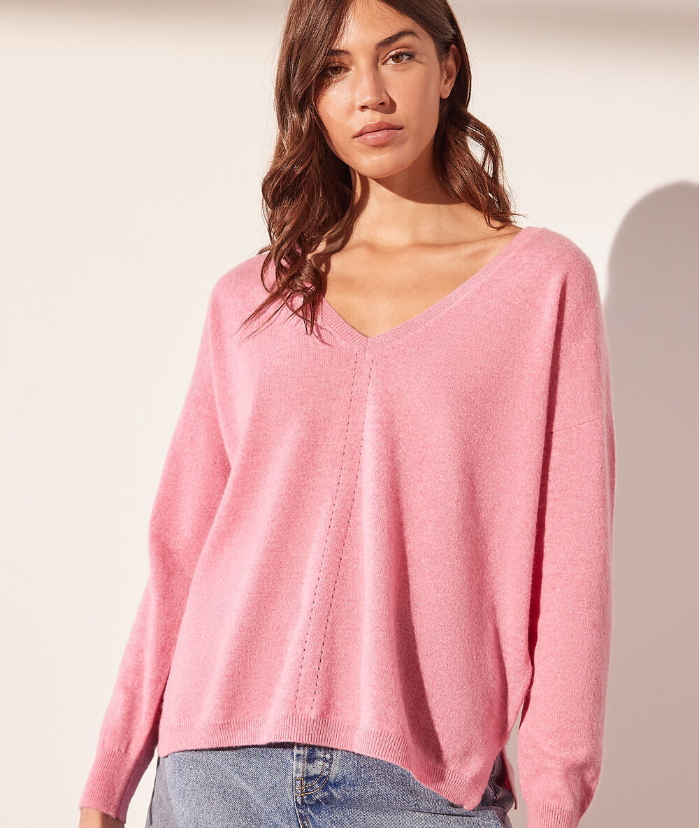 Jersey escote en v cachemira rosa.