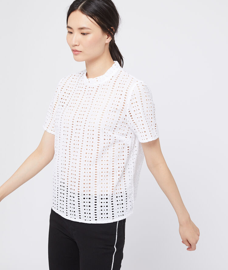 Blusa de guipur calado crudo.