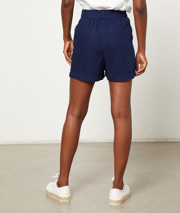 Pantalón corto anudado lazada Pantalón corto anudado lazada