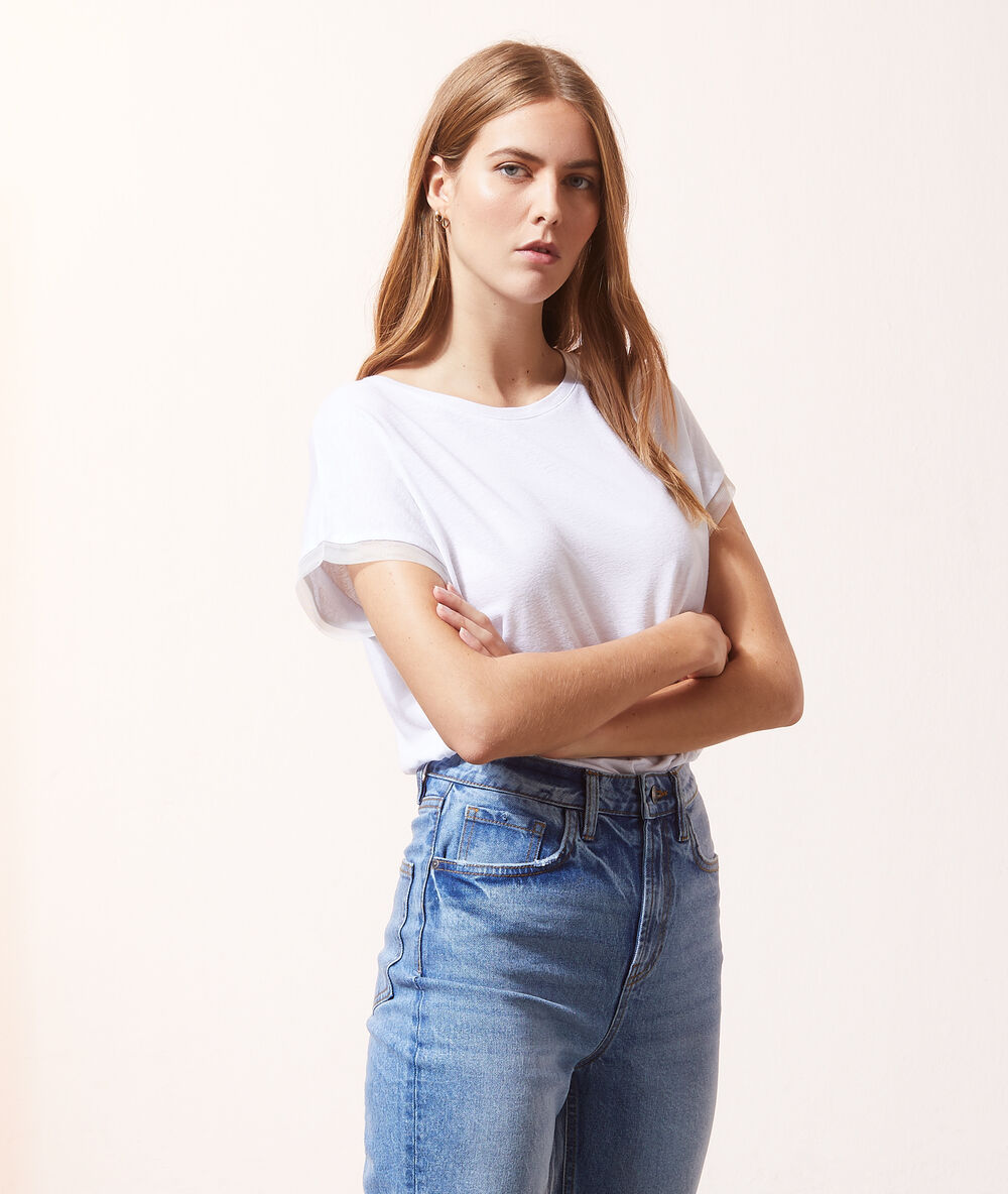 Camiseta lisa crudo.