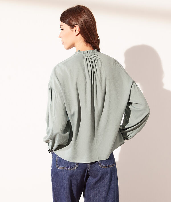 Blusa cuello anudado Blusa cuello anudado