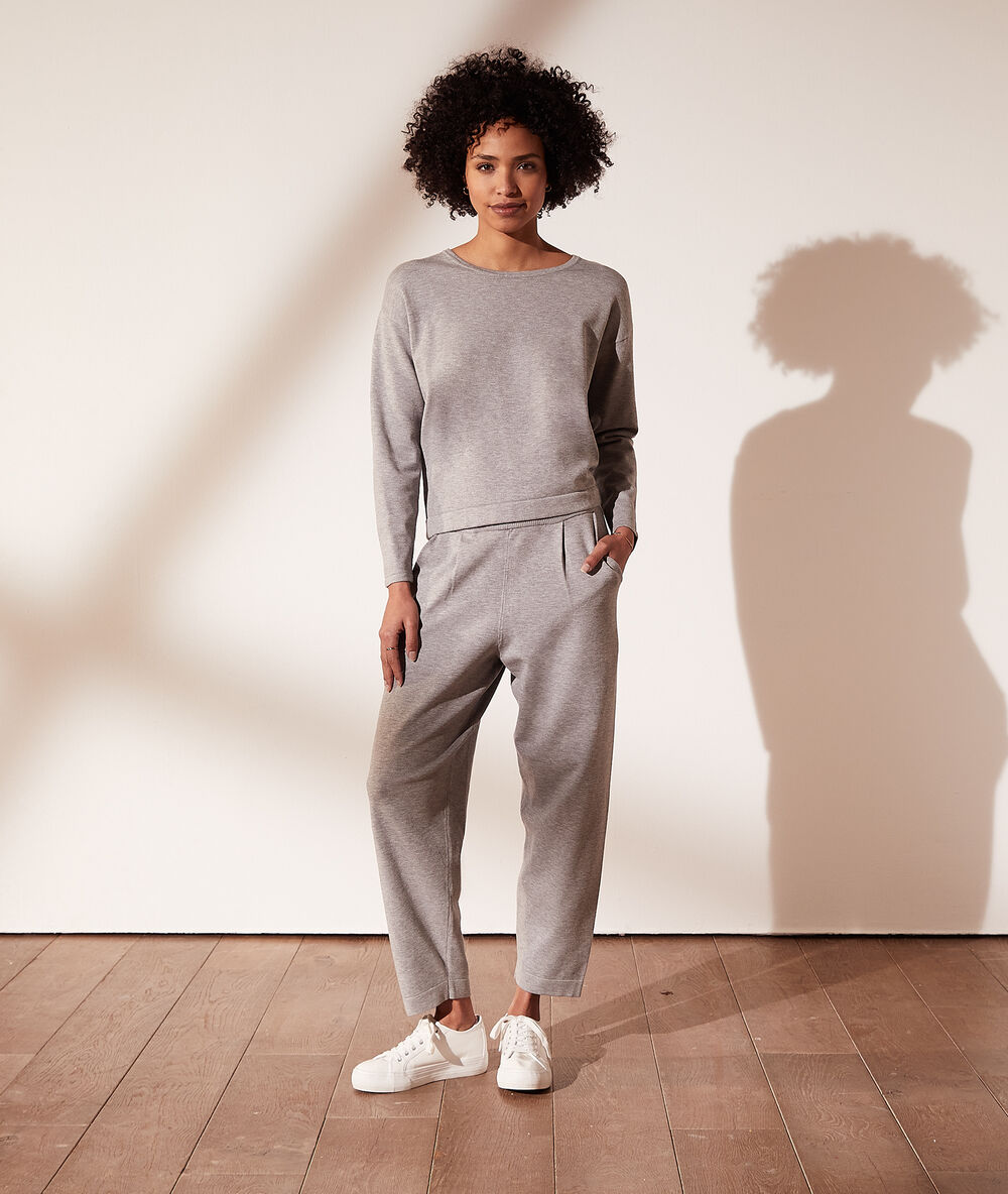 Jersey de punto con lazada trasera c.gris jaspeado.